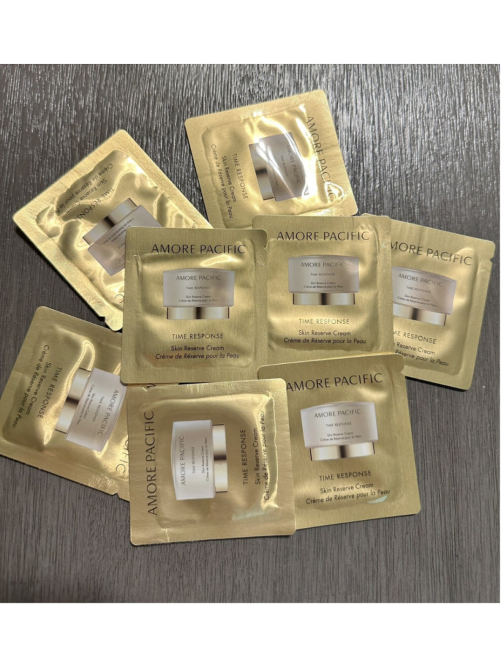 AMORE PACIFIC Time Response Skin Reserve Cream 1ml X 24 Pcs(24ml). Expired 2028